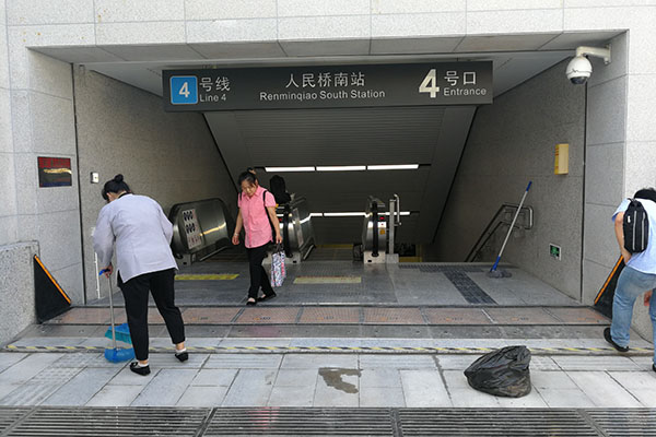 Metro type automatic flood barrier application case at the metro station in Suzhou city